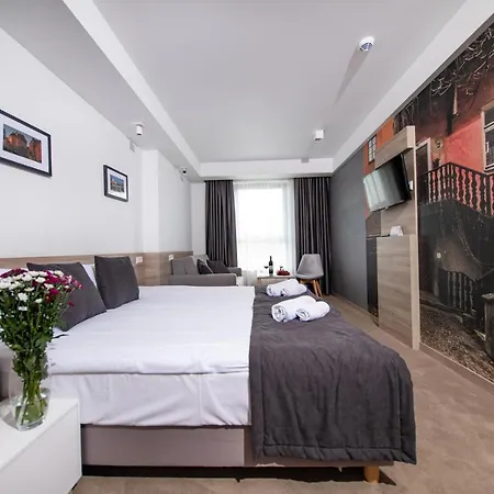 Lubhotel 호텔 루블린