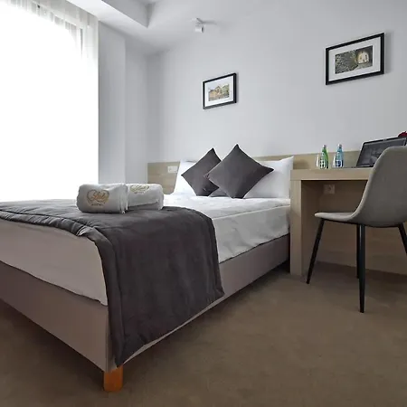 Hotel Lubhotel