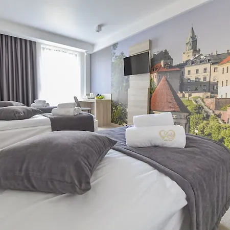 호텔 Lubhotel 3*